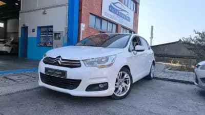 Sell Citroën C4 2012 - 9500 EUR, 180000 km - AUTO.MOTO.pt