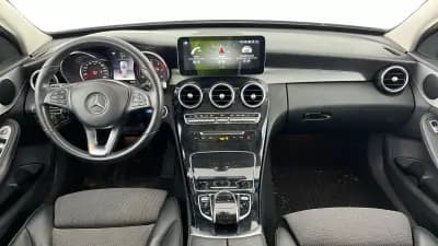 Vendo Mercedes-Benz C 220 2018 - 23999 EUR, 157121 km - AUTO.MOTO.pt