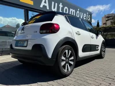 Vendo Citroën 11 2023 - 20900 EUR, 56532 km - AUTO.MOTO.pt