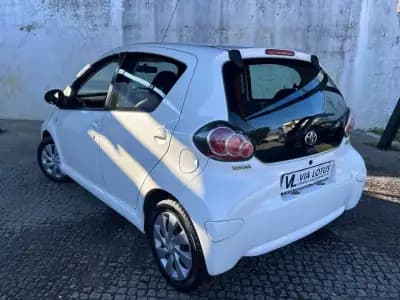 Vendo Toyota Aygo 2014 - 8900 EUR, 134000 km - AUTO.MOTO.pt