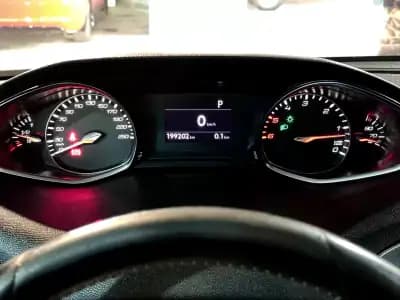 Sell Peugeot 308 SW 2015 - 13500 EUR, 199202 km - AUTO.MOTO.pt