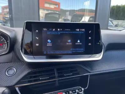 Sell Peugeot 2008 2021 - 16850 EUR, 43376 km - AUTO.MOTO.pt