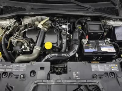 Sell Renault Clio 2015 - 9250 EUR, 201119 km - AUTO.MOTO.pt