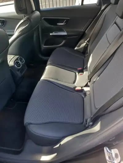 Sell Mercedes-Benz GLC 300 2023 - 59999 EUR, 21000 km - AUTO.MOTO.pt