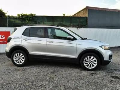 Vendo Volkswagen T-Cross 2022 - 15900 EUR, 80100 km - AUTO.MOTO.pt