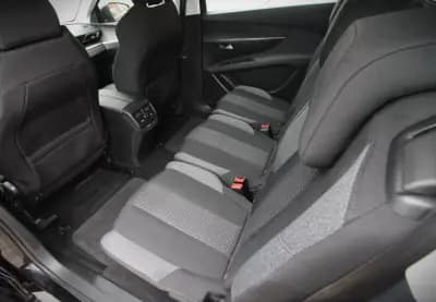 Sell Peugeot 5008 2019 - 16990 EUR, 120000 km - AUTO.MOTO.pt