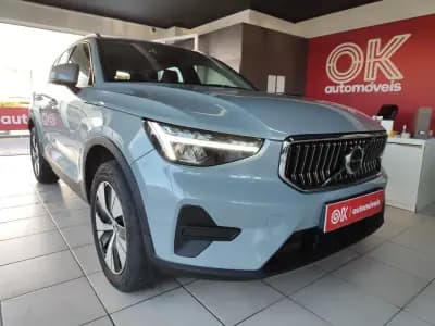 Vendo Volvo XC 40 2023 - 37650 EUR, 24400 km - AUTO.MOTO.pt