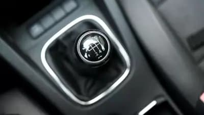 Vendo Volkswagen Golf 2008 - 8650 EUR, 199000 km - AUTO.MOTO.pt