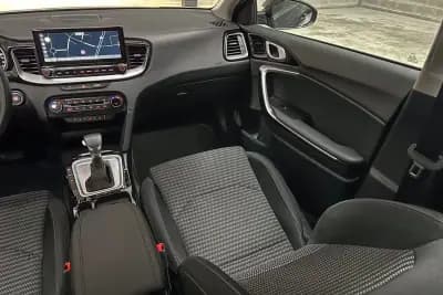 Sell Kia XCeed 2022 - 21950 EUR, 37220 km - AUTO.MOTO.pt
