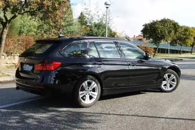 Vendo BMW 318 2013 - 14900 EUR, 154000 km - AUTO.MOTO.pt