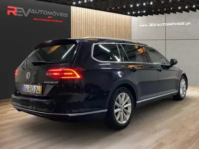 Vendo Volkswagen Passat Variant 2016 - 9950 EUR, 338000 km - AUTO.MOTO.pt