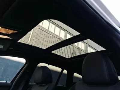 Vendo BMW 330 2021 - 31900 EUR, 156735 km - AUTO.MOTO.pt