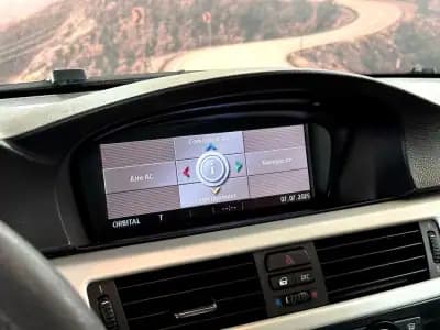 Vendo BMW 320 2007 - 12900 EUR, 245795 km - AUTO.MOTO.pt