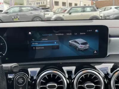 Sell Mercedes-Benz CLA 180 2020 - 25400 EUR, 176284 km - AUTO.MOTO.pt