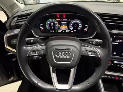 Vendo Audi Q3 Sportback 2021 - 36999 EUR, 74000 km - AUTO.MOTO.pt
