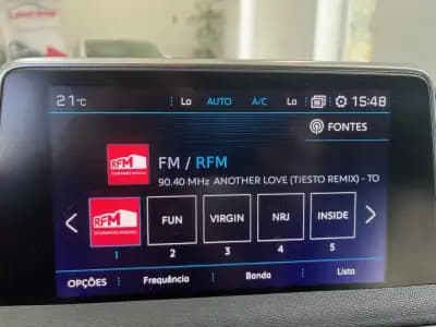 Vendo Peugeot 5008 2017 - 22500 EUR, 161123 km - AUTO.MOTO.pt