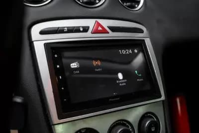 Vendo Peugeot 308 CC 2010 - 10450 EUR, 210184 km - AUTO.MOTO.pt