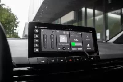 Sell MG MG4 2023 - 19450 EUR, 19778 km - AUTO.MOTO.pt