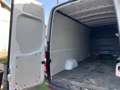 Vendo Mercedes-Benz Sprinter 2014 - 16900 EUR, 190000 km - AUTO.MOTO.pt