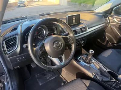 Vendo Mazda 3 2016 - 9800 EUR, 223000 km - AUTO.MOTO.pt