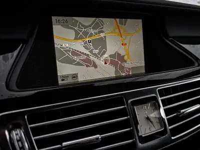 Sell Mercedes-Benz CLS 350 2013 - 26950 EUR, 199000 km - AUTO.MOTO.pt