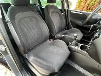 Vendo Fiat Grande Punto 2016 - 8750 EUR, 84929 km - AUTO.MOTO.pt