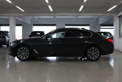 Vendo BMW 530e 2020 - 29400 EUR, 96515 km - AUTO.MOTO.pt