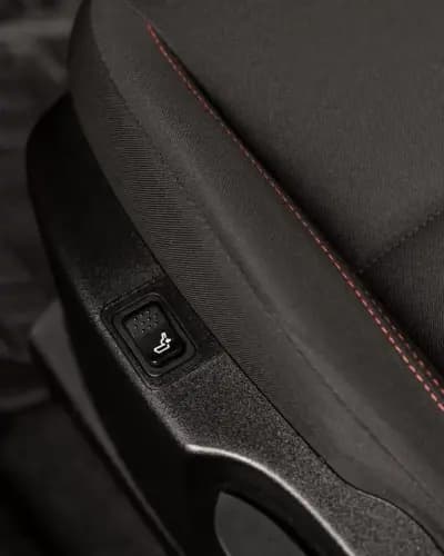 Sell Fiat Tipo Station Wagon Cross 2024 - 16950 EUR, 37000 km - AUTO.MOTO.pt