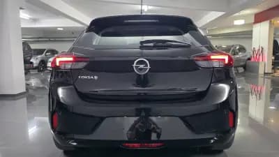 Vendo Opel Corsa-e 2022 - 17990 EUR, 42000 km - AUTO.MOTO.pt