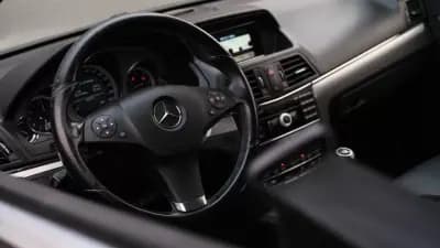 Sell Mercedes-Benz E 250 2009 - 11999 EUR, 478000 km - AUTO.MOTO.pt