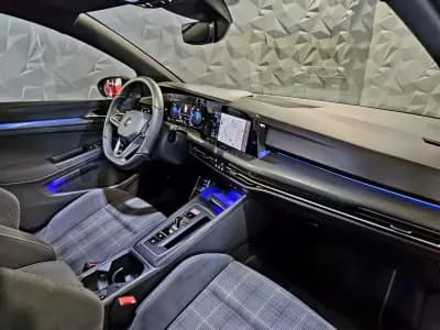 Vendo Volkswagen Golf 2021 - 36500 EUR, 60950 km - AUTO.MOTO.pt