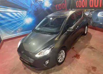 Vendo Ford Fiesta 2021 - 13999 EUR, 80000 km - AUTO.MOTO.pt