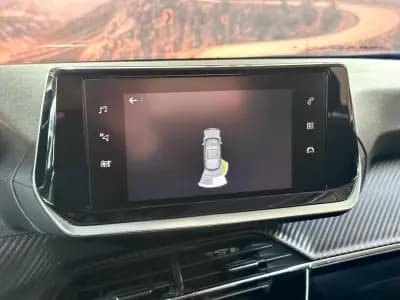 Sell Peugeot 2008 2022 - 18500 EUR, 52718 km - AUTO.MOTO.pt