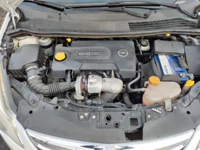 Vendo Opel Corsa 2011 - 5900 EUR, 220000 km - AUTO.MOTO.pt