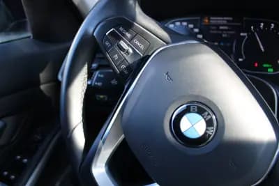 Sell BMW 330e 2021 - 26400 EUR, 93627 km - AUTO.MOTO.pt