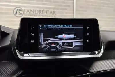 Vendo Peugeot 2008 2023 - 16950 EUR, 58860 km - AUTO.MOTO.pt