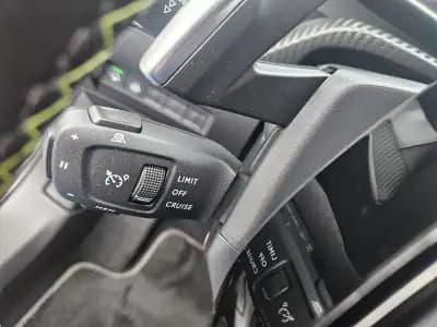 Sell Peugeot 2008 2021 - 19500 EUR, 61150 km - AUTO.MOTO.pt