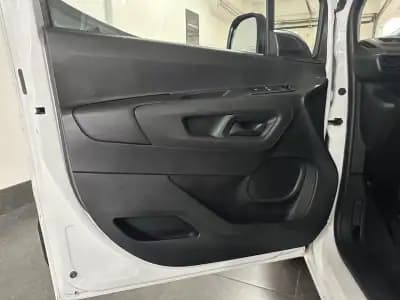 Vendo Peugeot Partner 2019 - 14500 EUR, 89000 km - AUTO.MOTO.pt