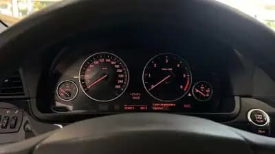 Vendo BMW 520 2012 - 13990 EUR, 299976 km - AUTO.MOTO.pt