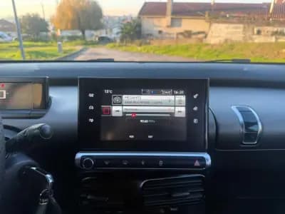 Vendo Citroën C4 Cactus 2015 - 9650 EUR, 151000 km - AUTO.MOTO.pt