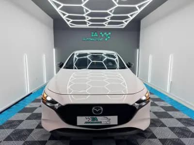 Vendo Mazda 3 2021 - 18999 EUR, 84000 km - AUTO.MOTO.pt