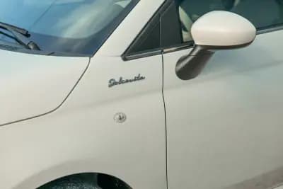 Vendo Fiat 500 2022 - 11990 EUR, 81888 km - AUTO.MOTO.pt