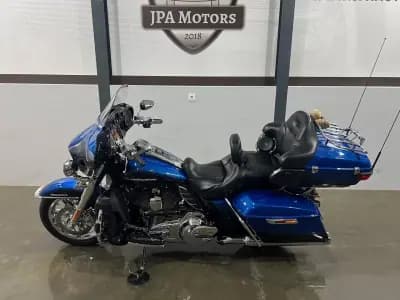 Sell Harley-Davidson FLHTC 2014 - 24900 EUR, 39000 km - AUTO.MOTO.pt