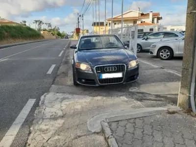 Vendo Audi A4 Cabrio 2014 - 10900 EUR, 193145 km - AUTO.MOTO.pt