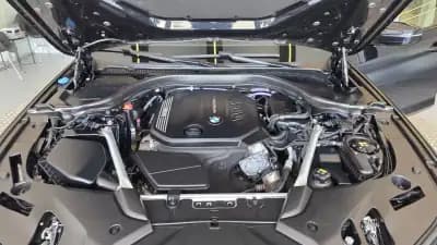 Vendo BMW 520 2020 - 36900 EUR, 140347 km - AUTO.MOTO.pt