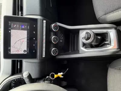 Sell Renault Clio 2021 - 16900 EUR, 61800 km - AUTO.MOTO.pt