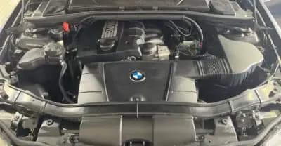 Vendo BMW 320 2009 - 11990 EUR, 198113 km - AUTO.MOTO.pt