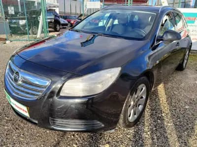 Sell Opel Insignia Sports Tourer 2011 - 7150 EUR, 176528 km - AUTO.MOTO.pt