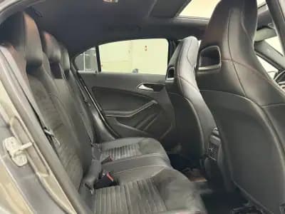 Vendo Mercedes-Benz A 180 2014 - 16990 EUR, 134000 km - AUTO.MOTO.pt