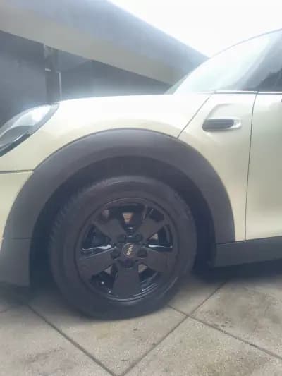 Vendo MINI One 2014 - 10900 EUR, 138000 km - AUTO.MOTO.pt